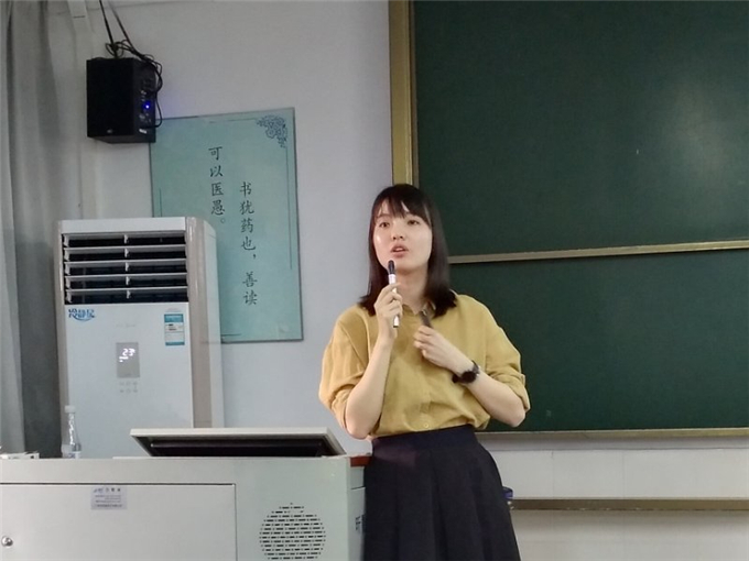 探花av